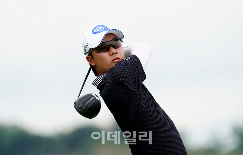 [포토] 송민혁, 호쾌한 드라이버샷