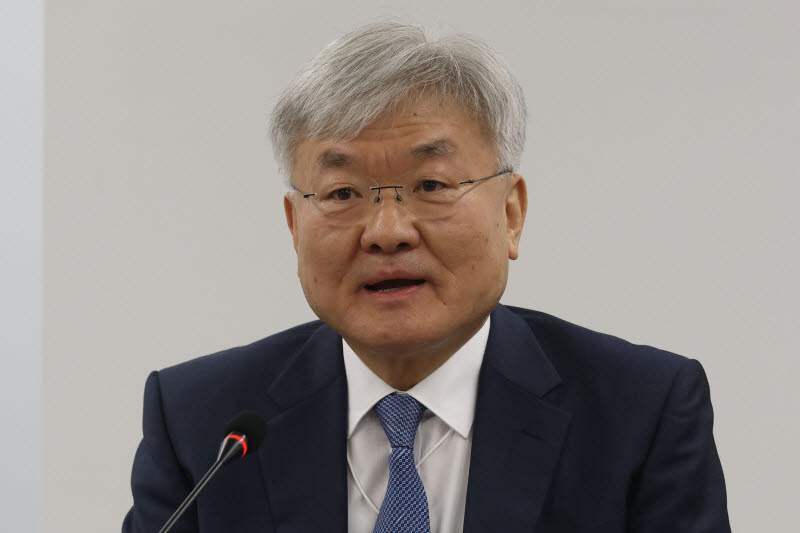 [포토]모두발언하는 이경수 부의장