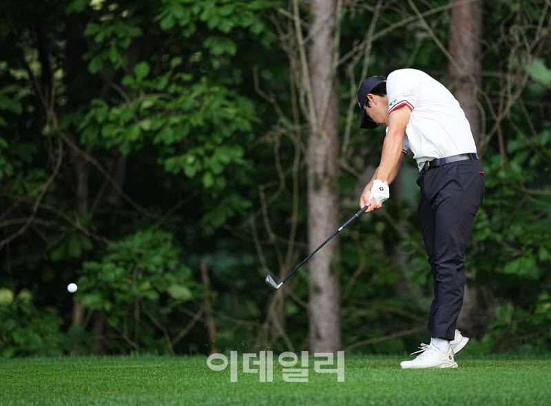 [포토]김민수,무리없는 임팩트