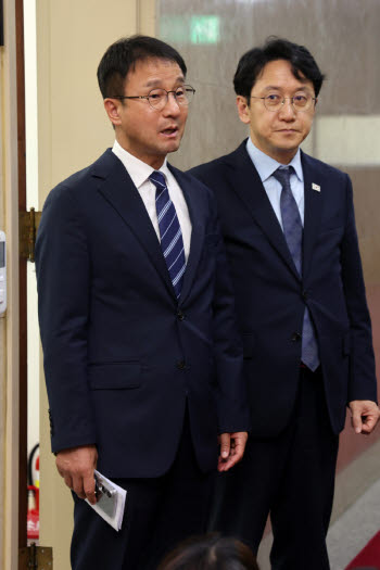 與, 원 구성 단독강행 초읽기…29일부터 전 의원 비상대기