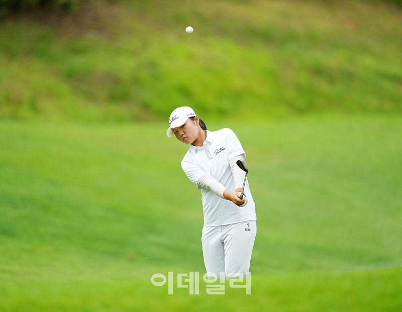 [포토]송가은,감각적으로 띄운다