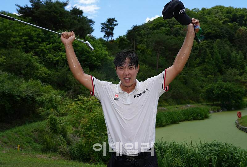 [포토]김민수,우승 확정 만세