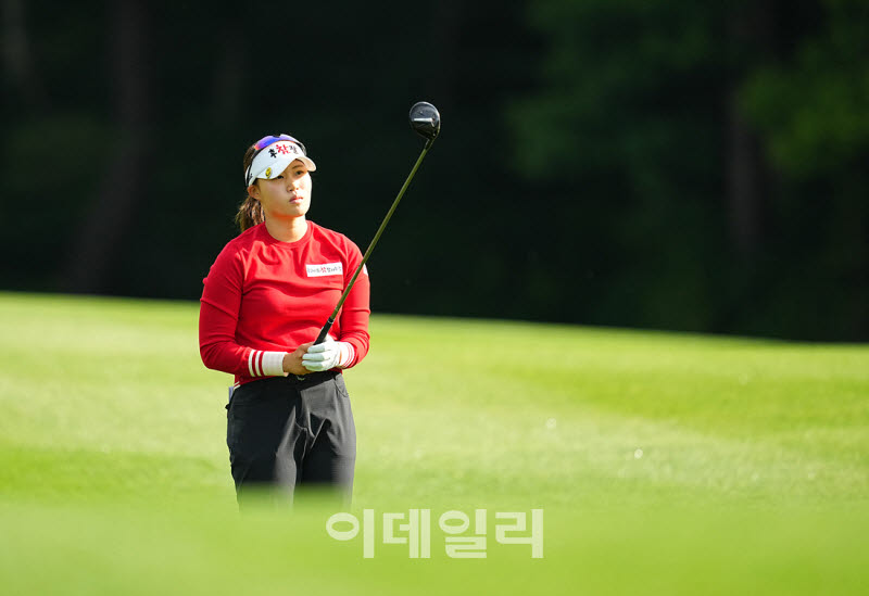 [포토]고은혜,투온을 노려본다