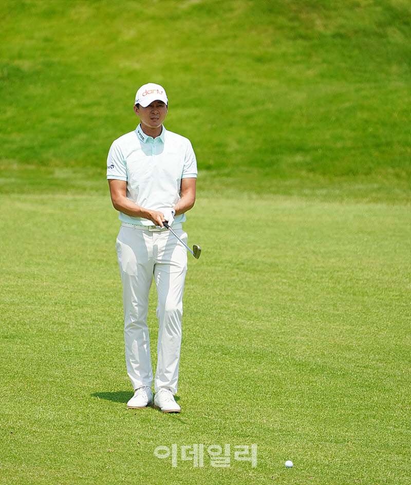 [포토] 이성호, 신중한 에이밍