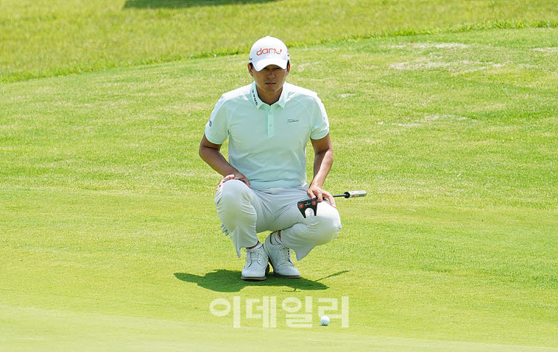 [포토] 이성호, 신중하게