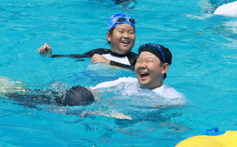 [포토]불볕더위 날리는 시원한 미소