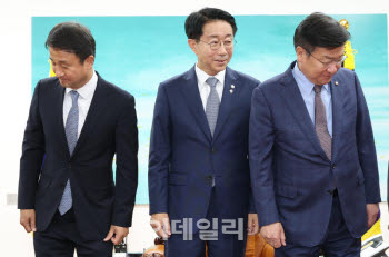 한 치 양보 없는 법사위 쟁탈전…하반기 국회 파행 기로
