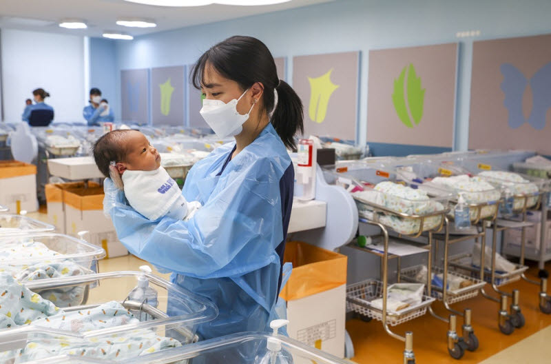 정부, 산모·임산부에 24만원 상당 친환경농산물 지원
