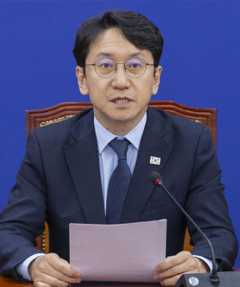 與, 패스트트랙·필리버스터도 손보나…국회법 개정 시사