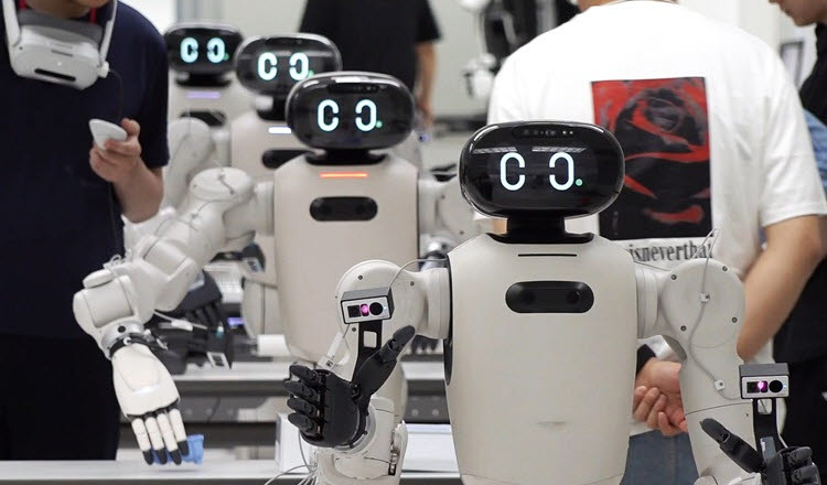 LG전자, CEO 직속 로보틱스사업센터 신설…AI 로봇 사업 강화