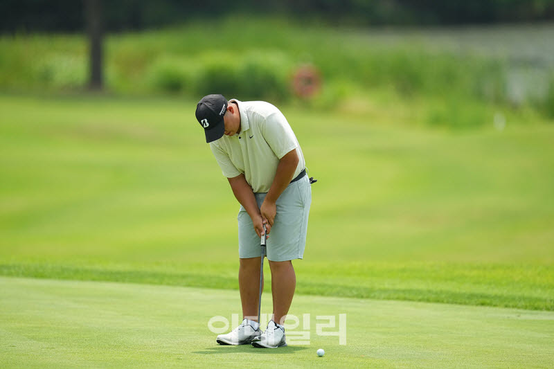 [포토]김재문,놓칠 수 없는 버디 퍼트