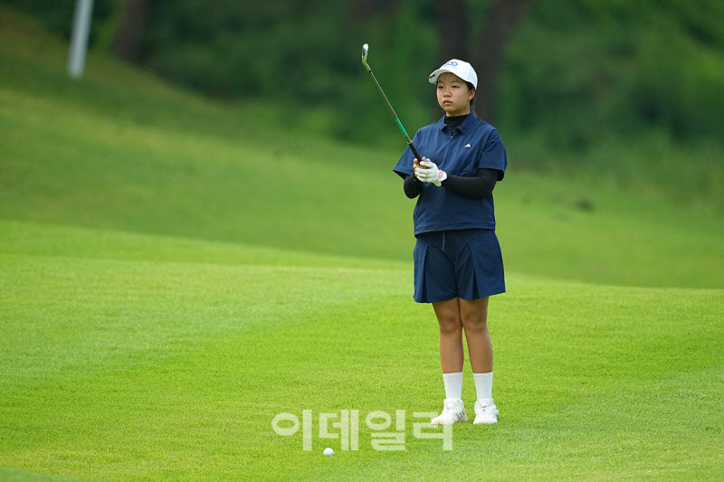 [포토]지예은,핀에 집중한다