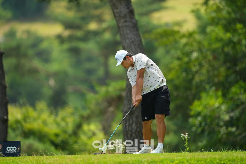 [포토]한정재,중앙 노린 임팩트