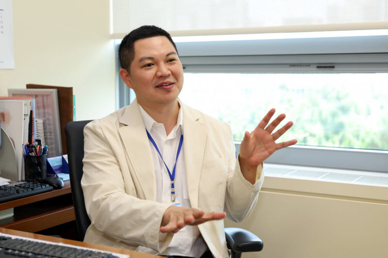 "흔한 지방간 치료제도 없어…신약 만드는 게 꿈"[신의열전]