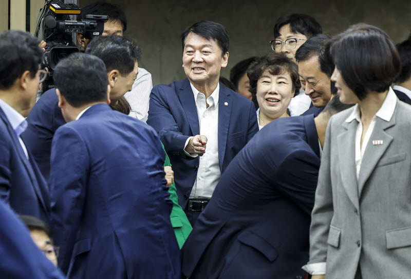 안철수 "100조 반도체 초과세수, 호남에 다 써버릴 건가"