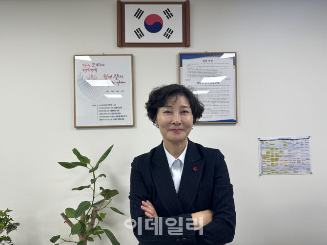 “여청 경찰 업무는 범인 잡고부터 시작…스토킹·가정폭력, 믿고 신고하세요”