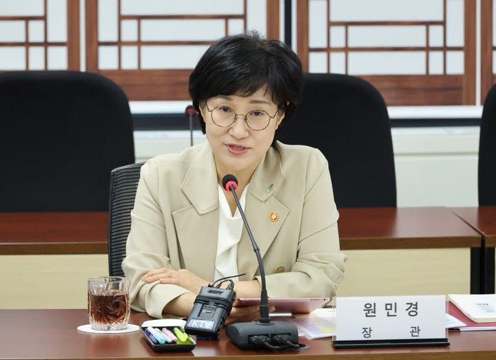 고용평등공시제' 도입 속도…성평등부, 노동계와 제도 보완 머리 맞댄다