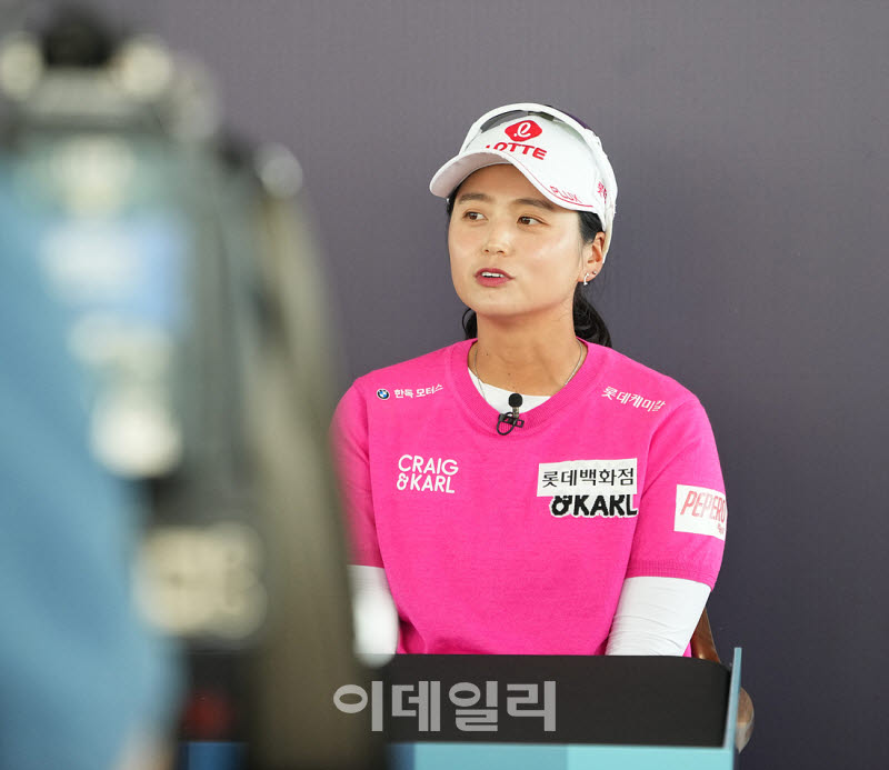 [포토]최혜진,오랜만에 반가워요