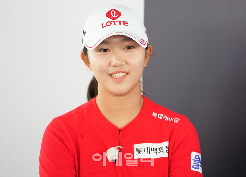 [포토]성해인,첫 인터뷰 행복해요