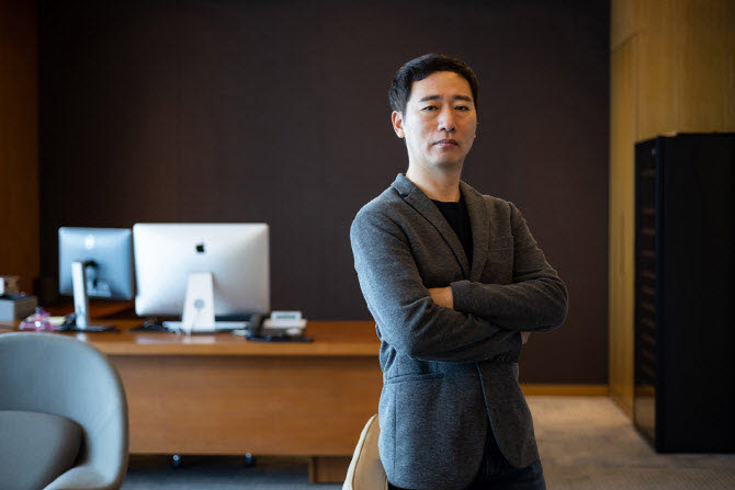 中 자본, 위메이드 품었다…박관호 9200억 엑시트