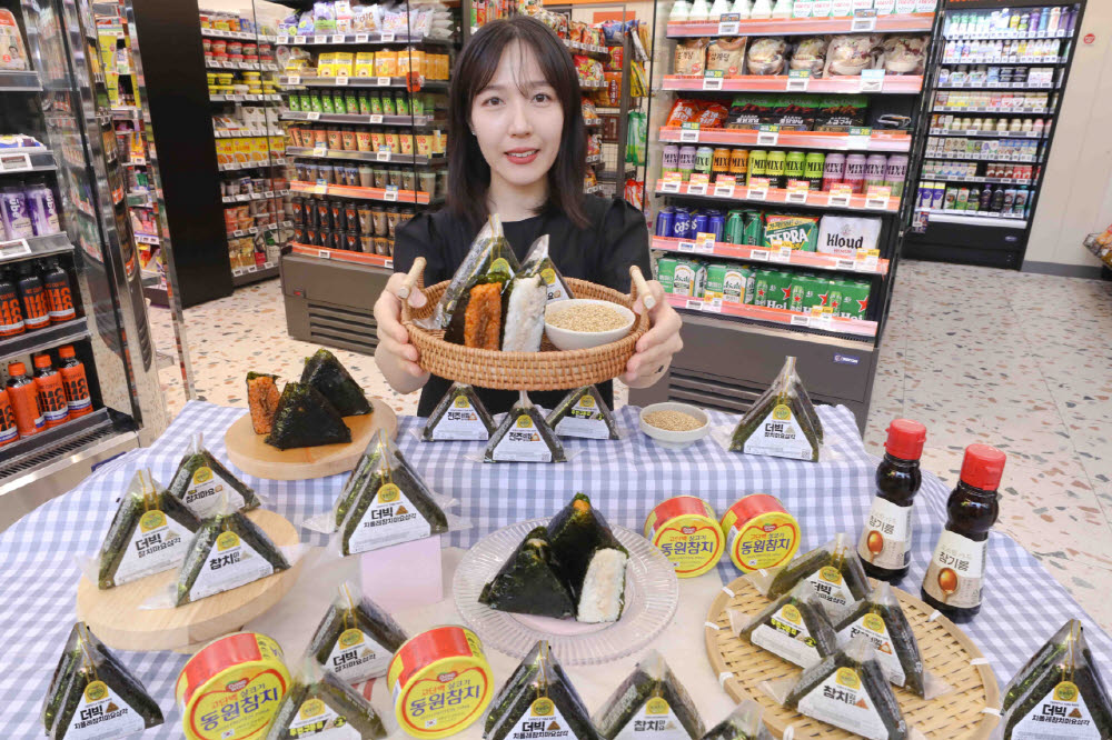 이마트24, 삼각김밥 리뉴얼…“가격은 그대로”