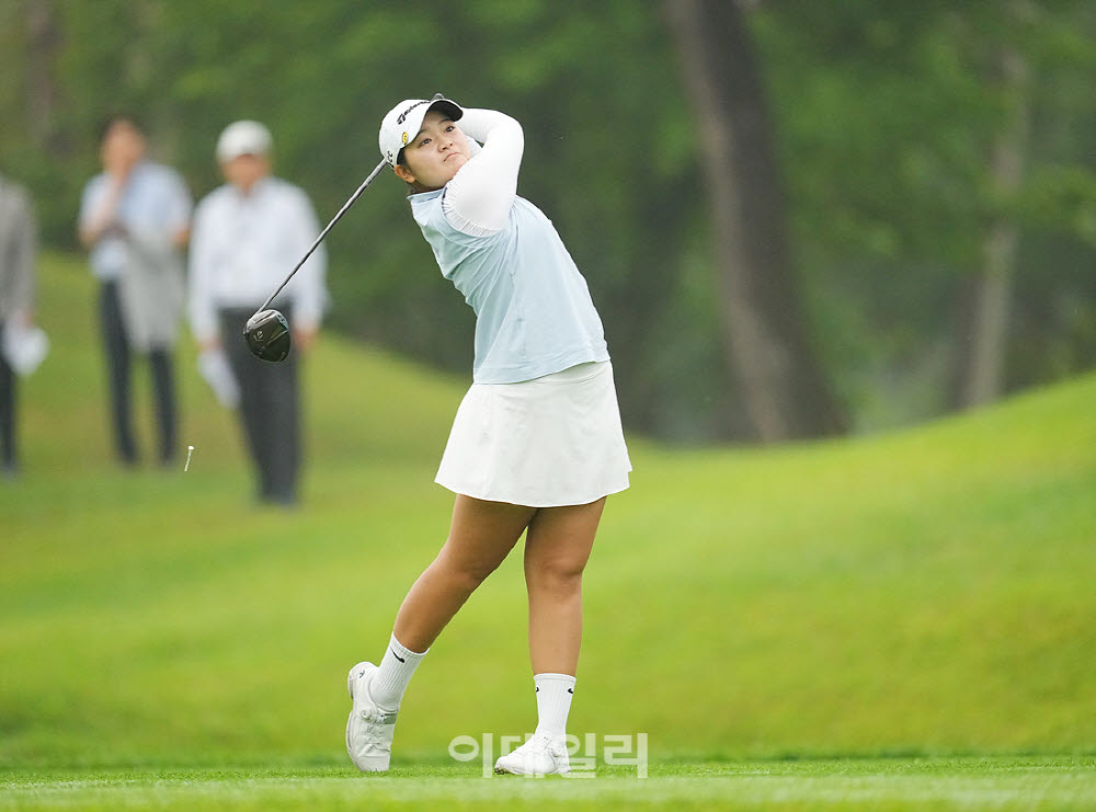 [포토]이민서,상위권을 향하여