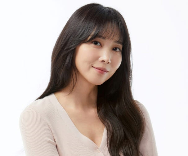 오윤아, 이혼 11년 만에 재혼…"최근 혼인신고 마쳐"