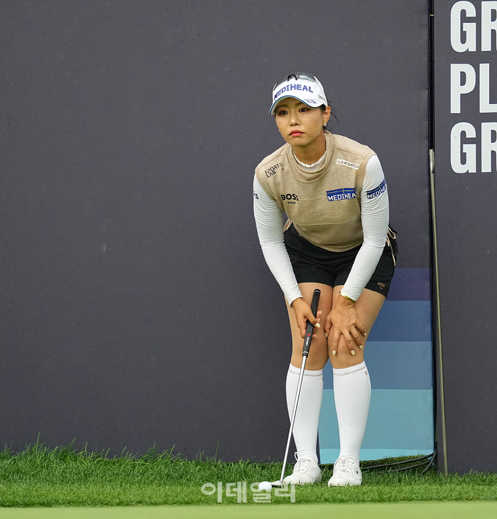 [포토]이채은,먼거리 버디를 노린다