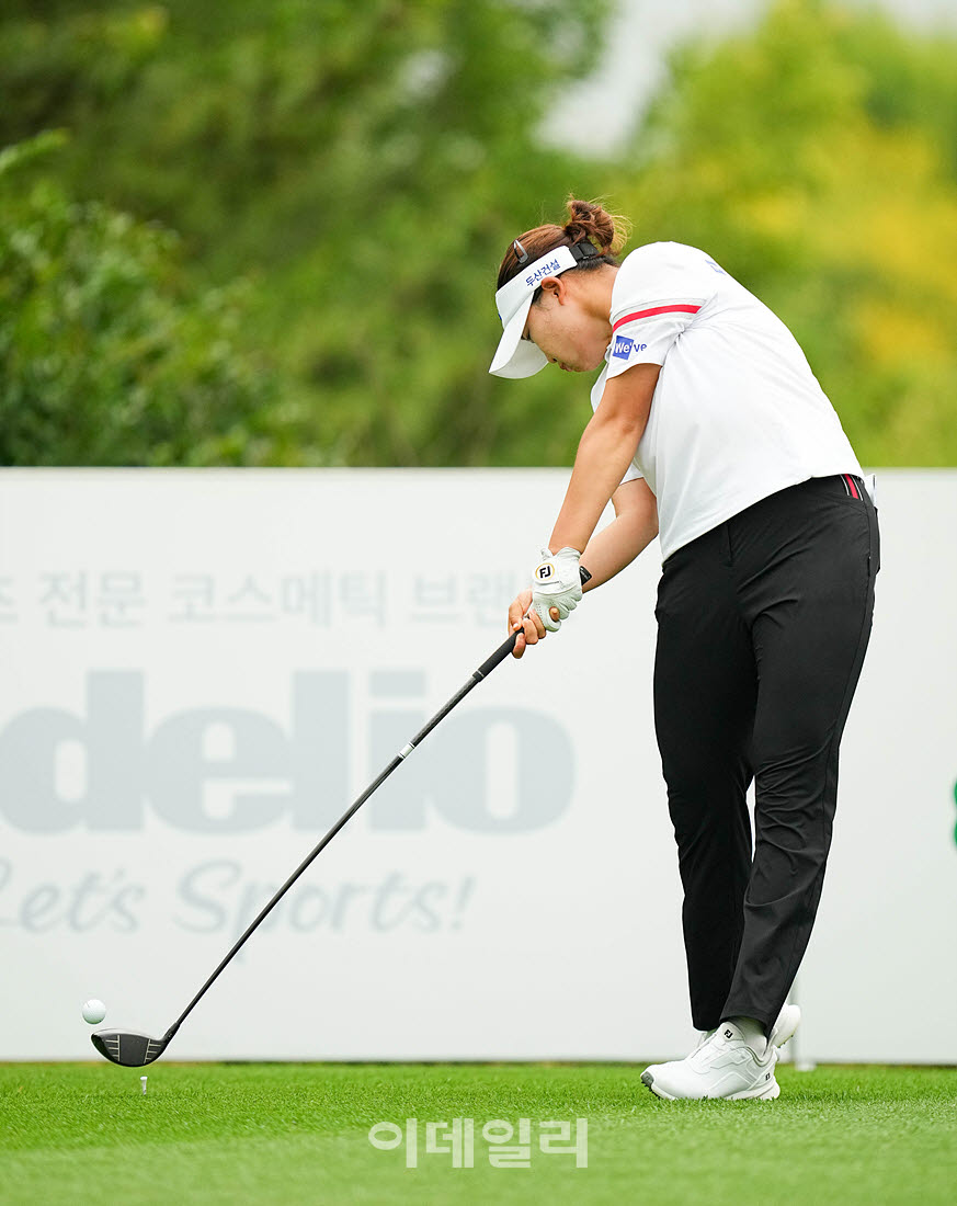 [포토]김민솔,티샷 임팩트는 완벽해