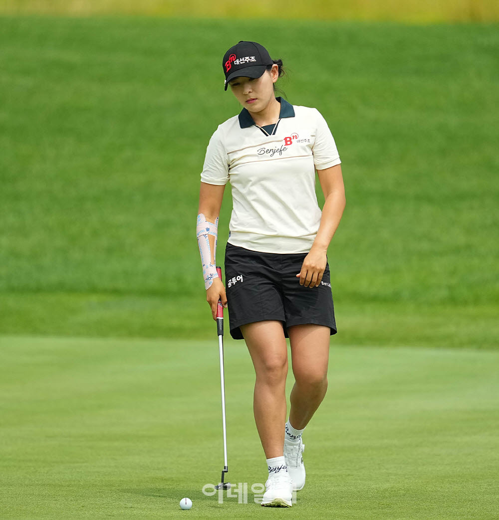 [포토]이지현,라인 살피며 준비한다
