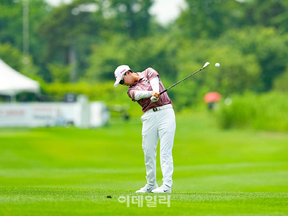 [포토]김효주,정교하고 완벽한 팔로스로우