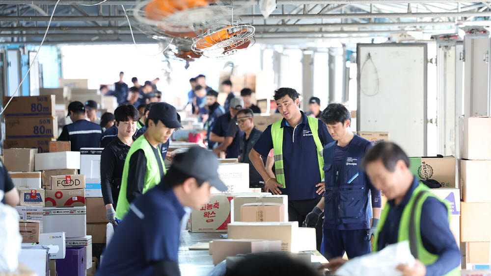 한국인, 작년 평균 1833시간 ‘노동’…일하고 또 일하니 OECD 6위