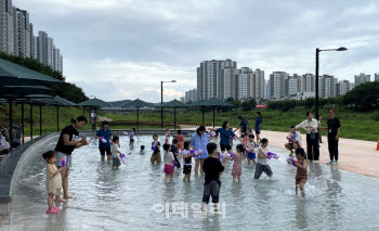 고양시, 바닥분수·실개천·물놀이터 50개 안전·수질 점검