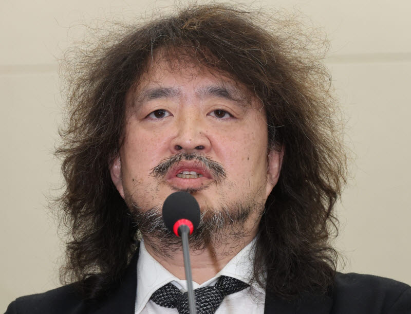 '가짜뉴스법' 첫날 "김어준 신고"…이동재 "입법 취지에 정확히 일치"