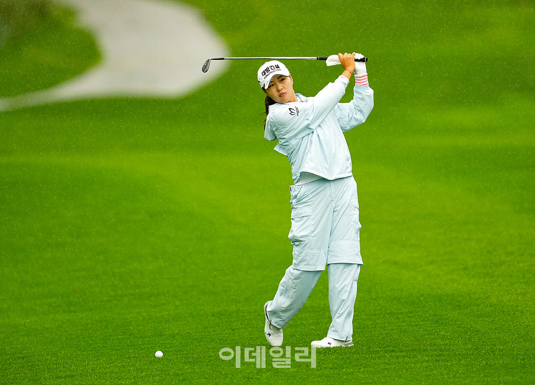 [포토]성유진,연습은 신중하게