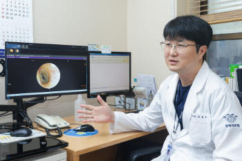하루 종일 이어폰 착용한다면, ‘난청·외이도염’ 주의