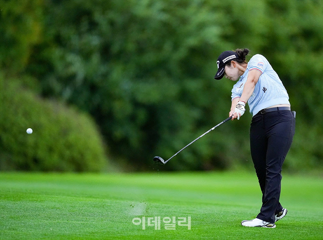[포토]김지윤,투온 향한 파워 임팩트