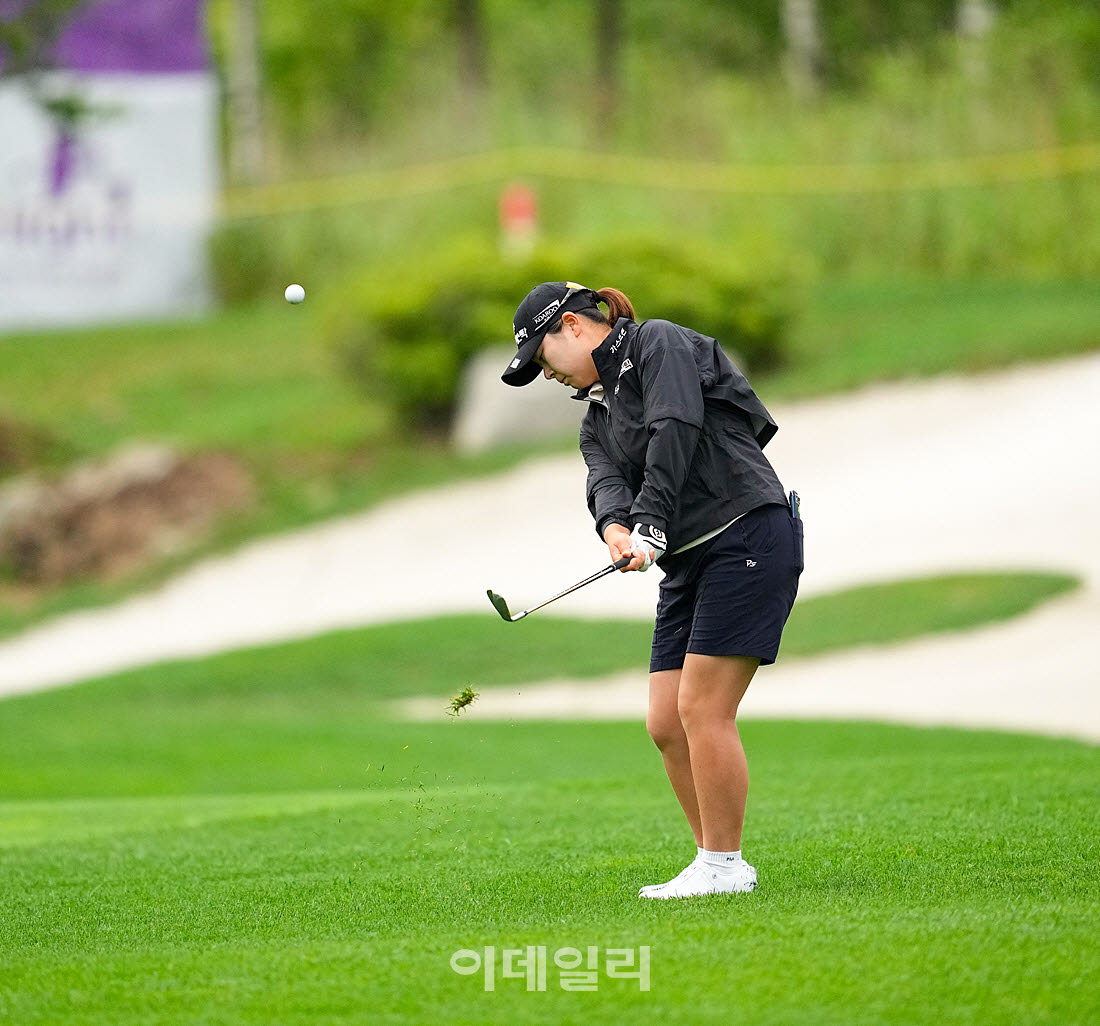 [포토]홍정민,절묘한 어프로치
