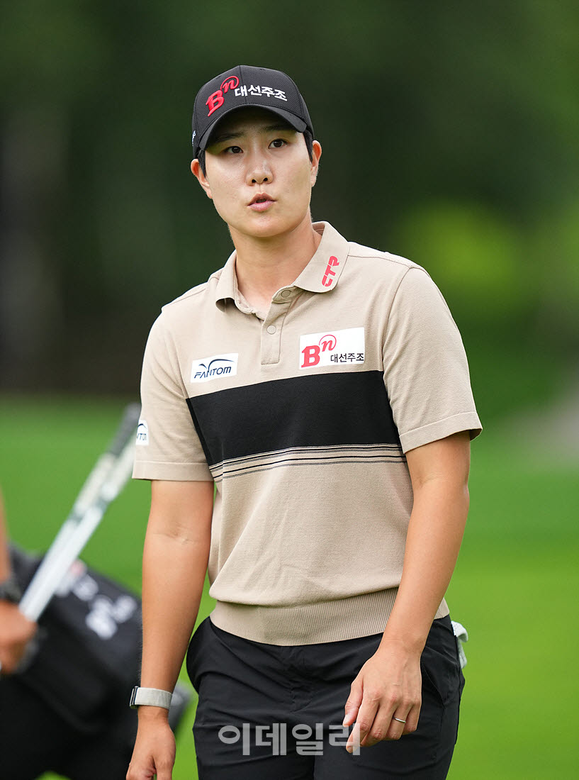 [포토]성은정,볼 위치 확인하며 이동