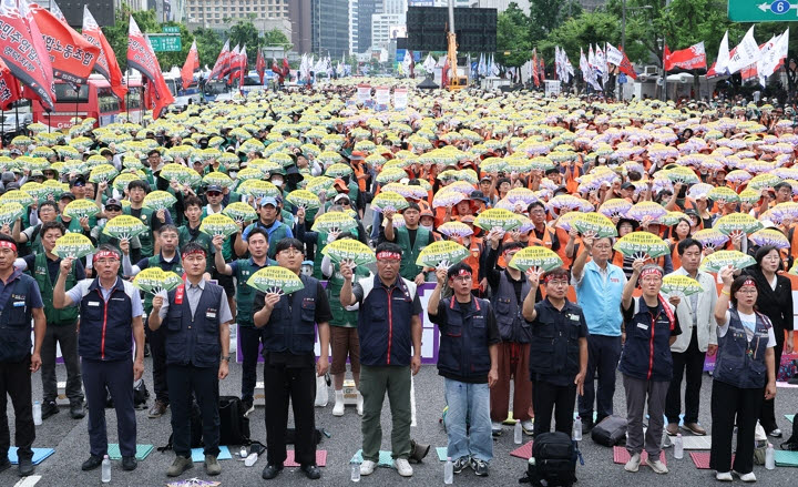 '노봉법'이 초래한 총파업 시대…현대차 노조 "전면전이 뭔지 보여주겠다"