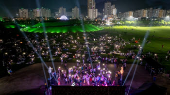 별 관측, 물총 싸움, 맥주까지…여름밤 즐기는 특별한 방법