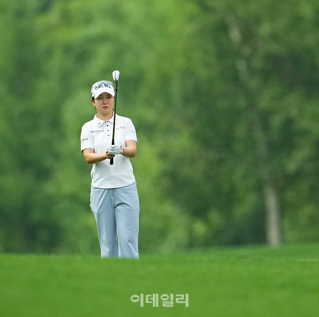[포토]이승연,막홀 버디 위한 정조준