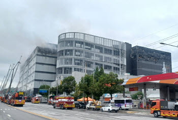 인천 쿠팡센터, 스프링클러·방화셔터 작동했지만 연소 확대 못막아