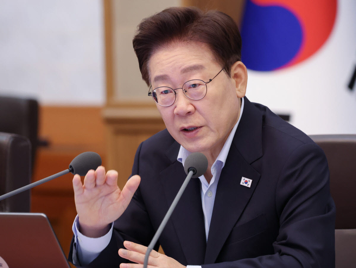 [속보]李대통령 “레버리지 ETF 보완책 신속·충실하게 만들어야”