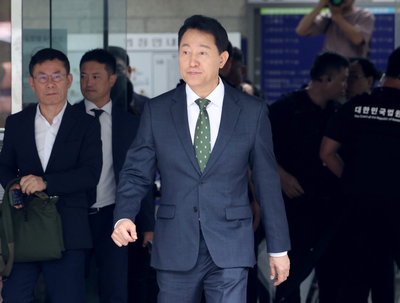 [포토]정치자금법 위반 혐의 1심 선고 마친 오세훈 시장