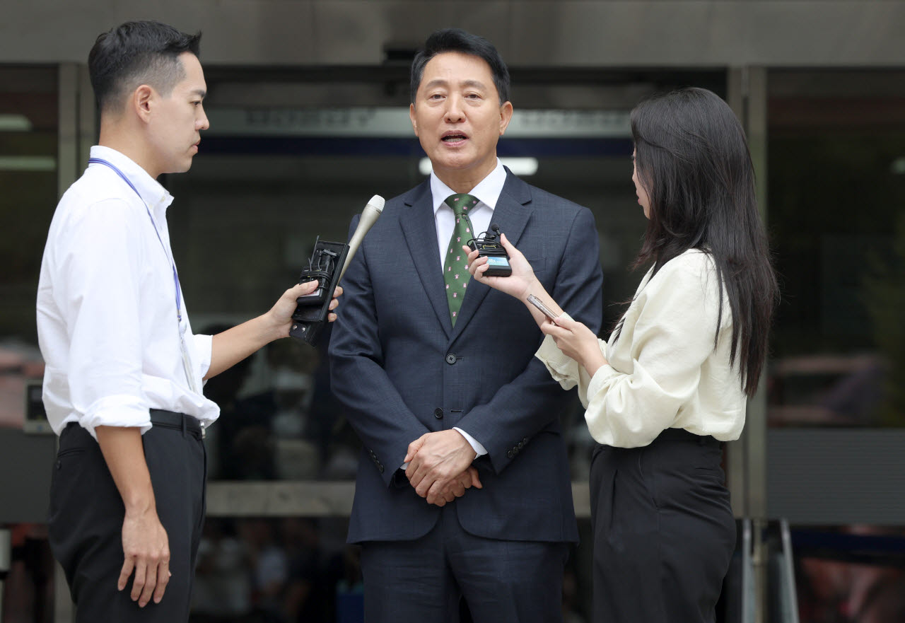 [포토]정치자금법 위반 혐의 1심 선고 마친 오세훈 시장
