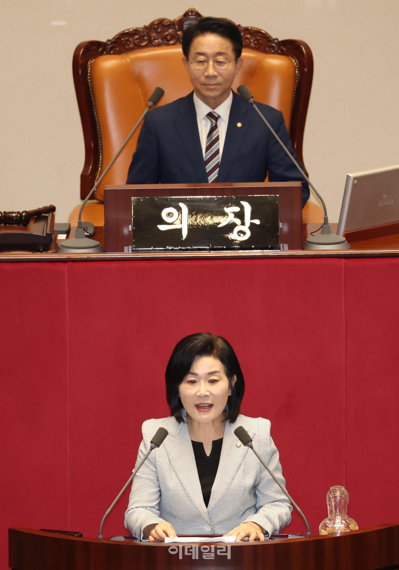 [포토]김희정 교육위원장, '당선 인사'