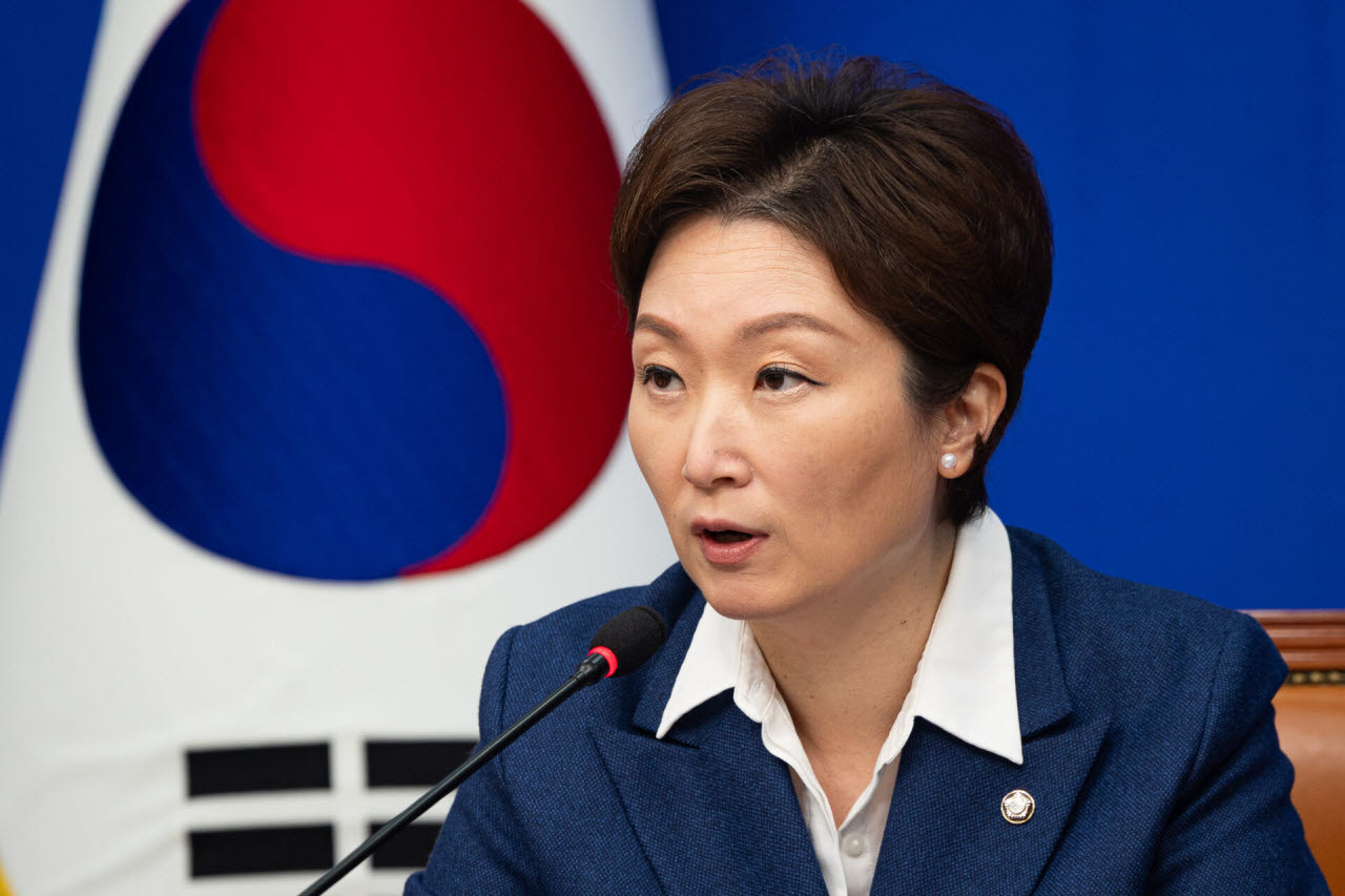 이언주 “부동산 토론회 들으며 답답…수요억제책 원점 재검토해야”