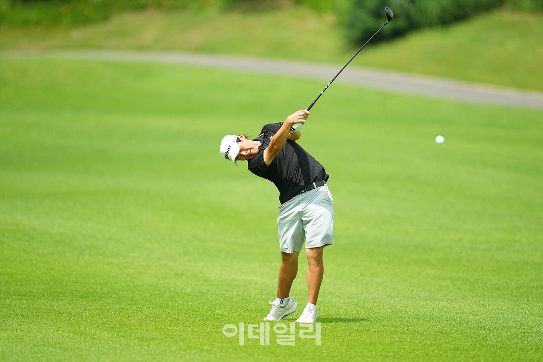 [포토]강민성,투온 향한 파워풀 임팩트
