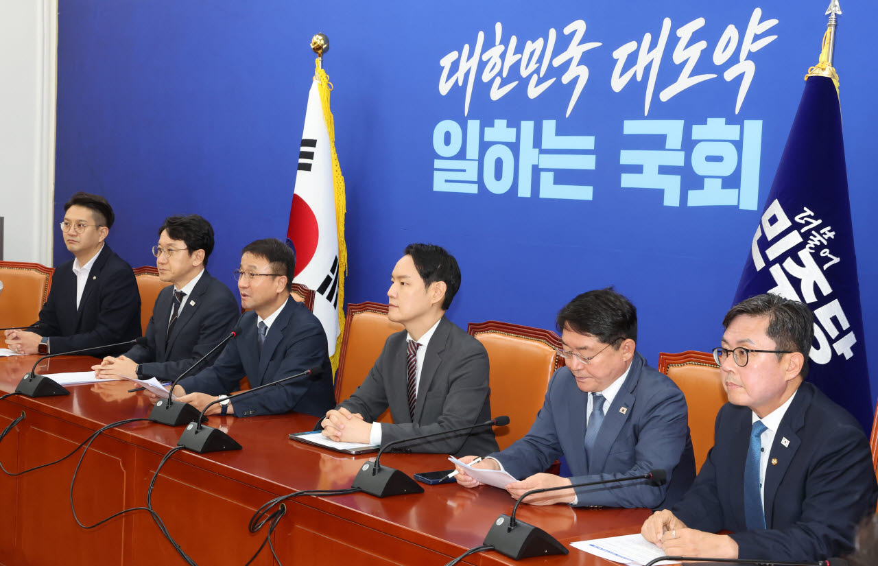 [포토]더불어민주당 원내대책회의 열려